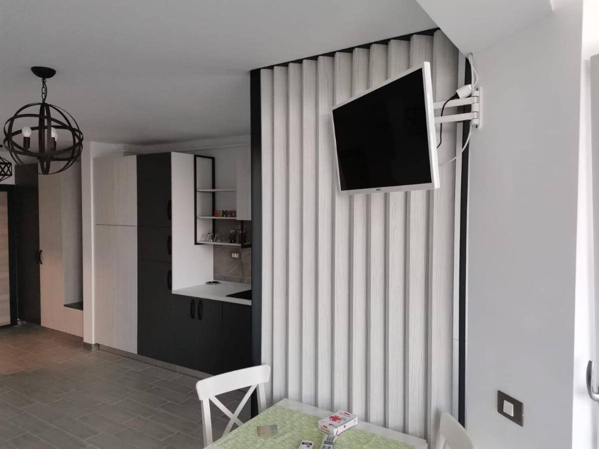 Black Sea Studio & Spa & Pools Mamaia Nord Năvodari Exterior foto