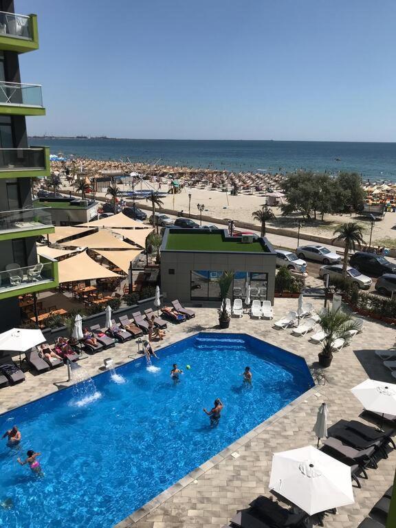 Black Sea Studio & Spa & Pools Mamaia Nord Năvodari Exterior foto