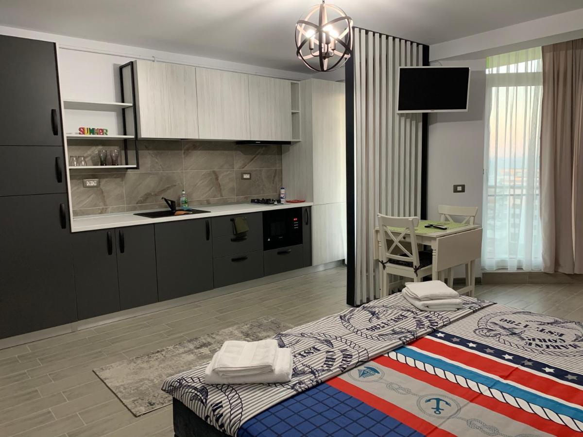 Black Sea Studio & Spa & Pools Mamaia Nord Năvodari Exterior foto